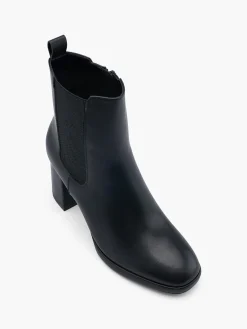 Black Block Heeled Chelsea Boot