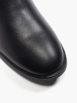 Black Chelsea Boots