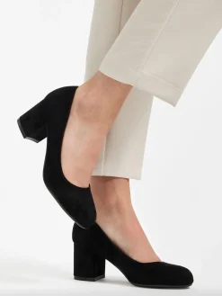 Black Faux Suede Block Heel Shoe