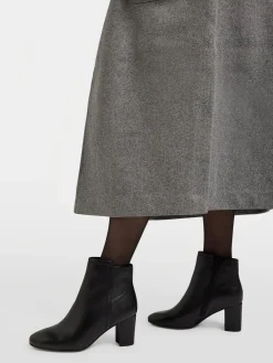 Black Leather Heeled Boot