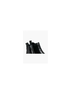 Black Leather Heeled Chelsea Boot