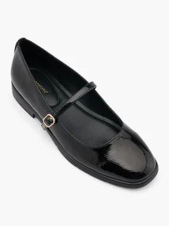 Black Patent Mary Jane Shoe with Single Strap