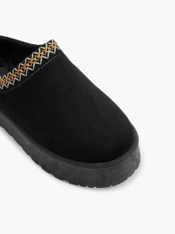 Black Slip On Shoe With Embroidery Detail