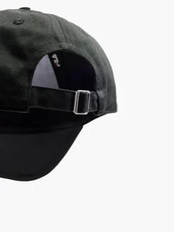 Fial Black Metal Logo Cap