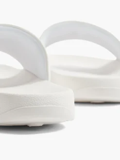 Junior Girls Fila White Sliders