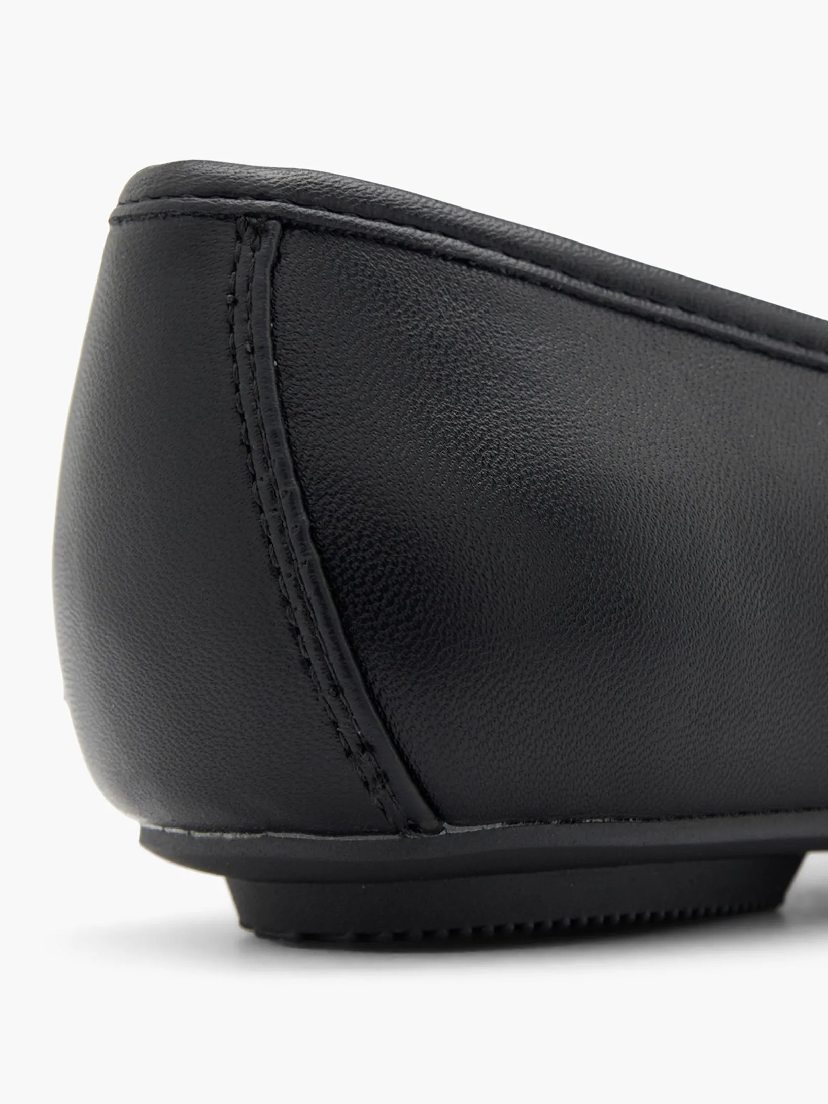 Ladies Black Ballerinas