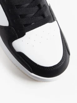 Rebound 2.0 Low White/Black Trainers