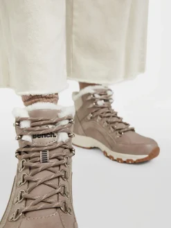 Women's Bench Walking Shoe