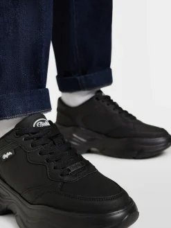 Women's Buffalo Trainer